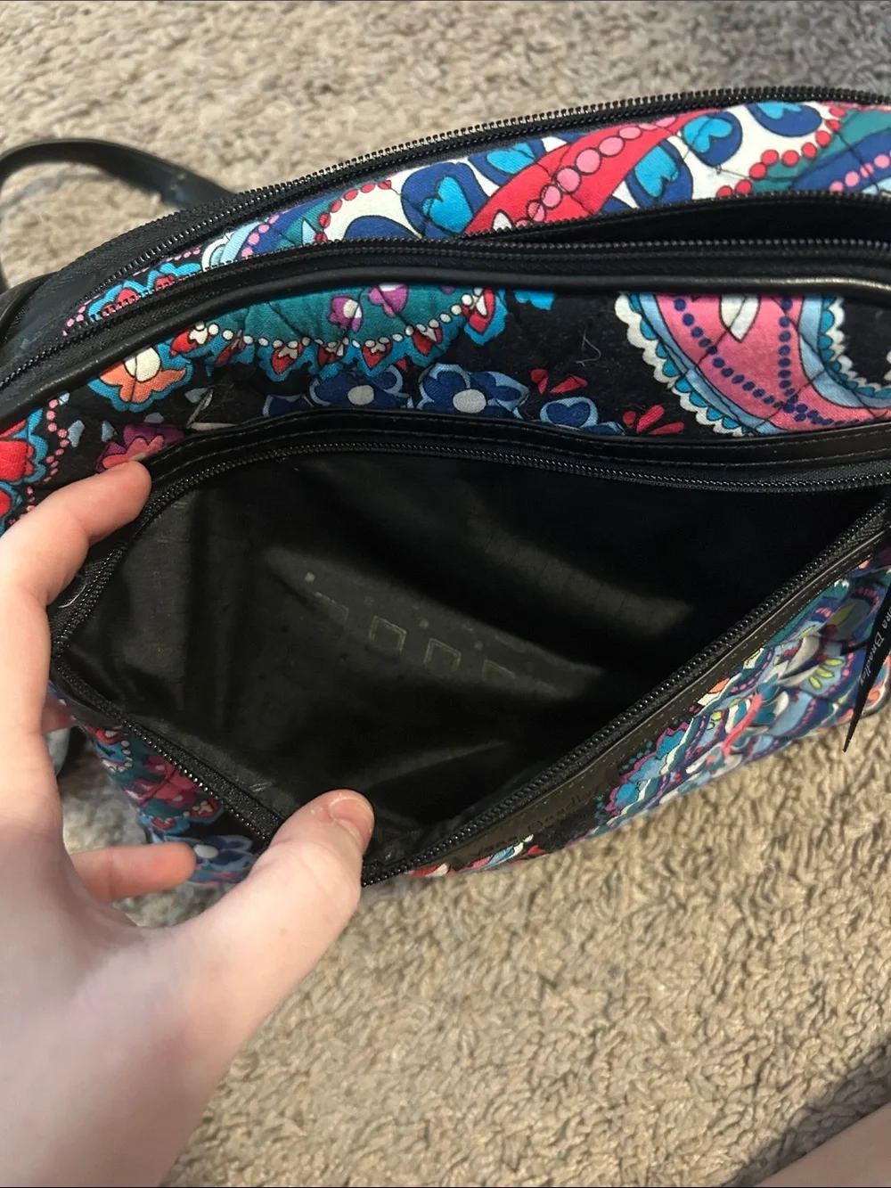 Vera Bradley lightweight crossbody